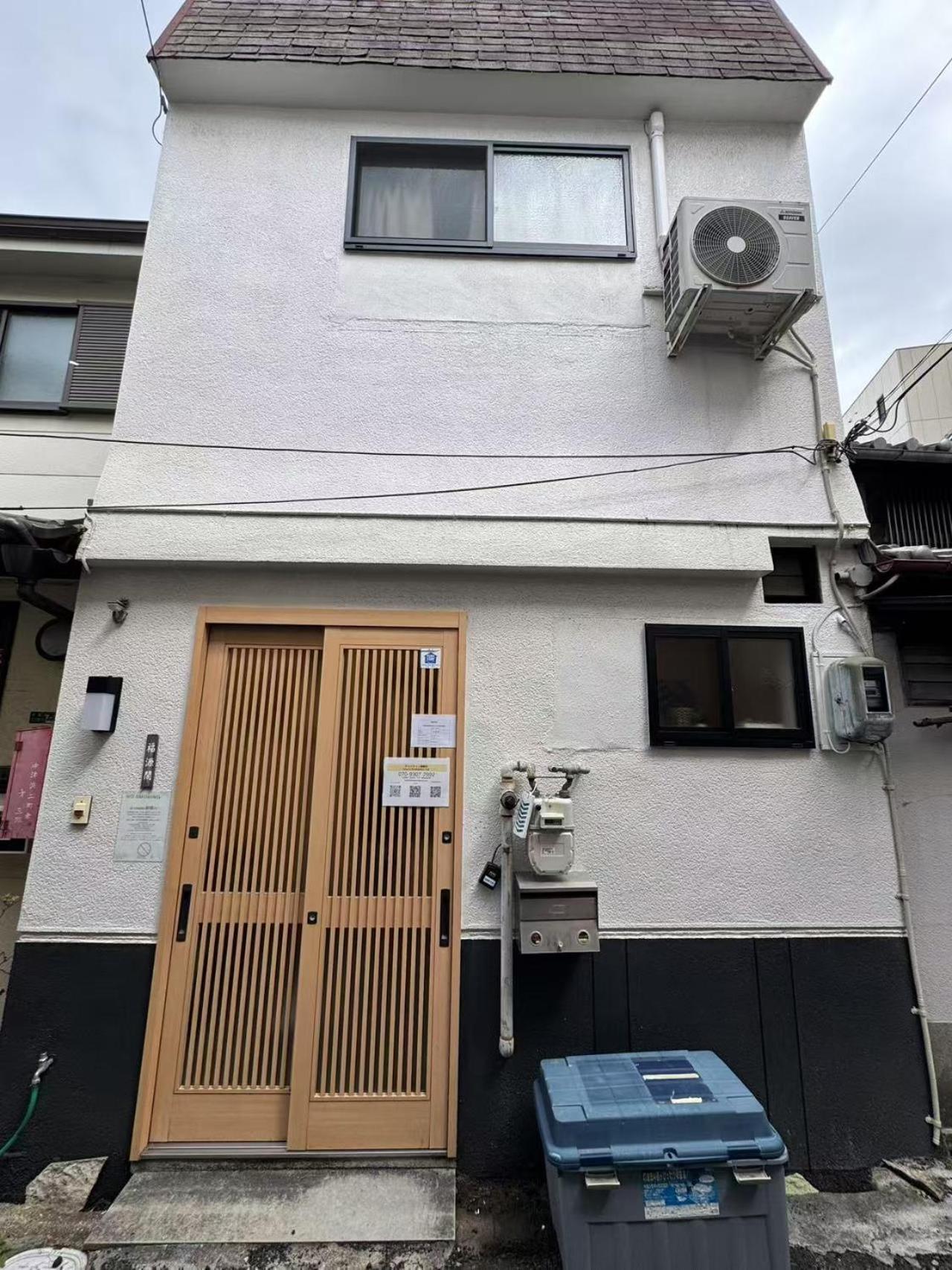 大阪山house中津 最大10人 中津駅まで徒歩6分 梅田まで電車4分行ける！　公寓 外观 照片